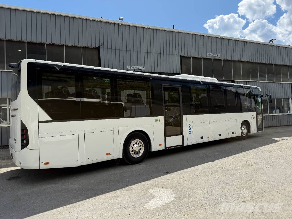 Volvo 8900. 13,1m length. 13 units! Intercity busser