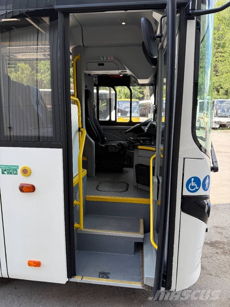 Volvo 8900. 13,1m length. 13 units! Intercity busser