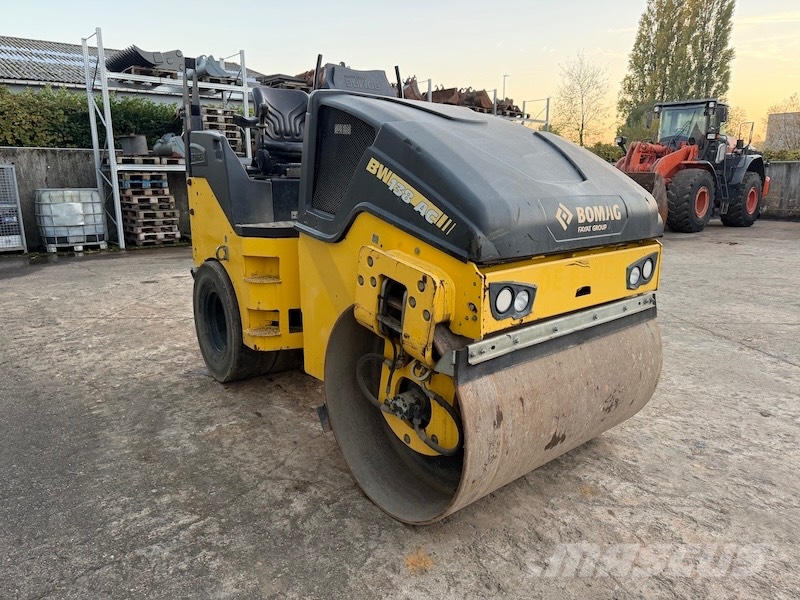 Bomag BW 138 AC-5 مداحل مزدوجة