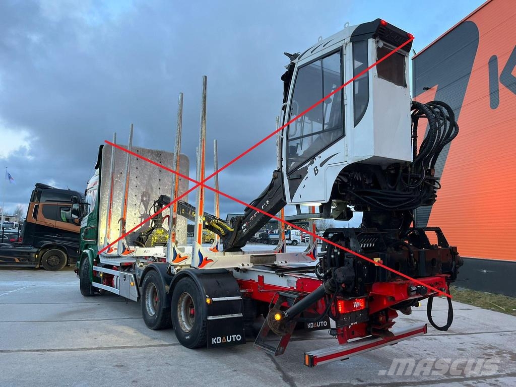 Scania R 580 6x4 FOR SALE AS CHASSIS / RETARDER Camiones con chasís y cabina