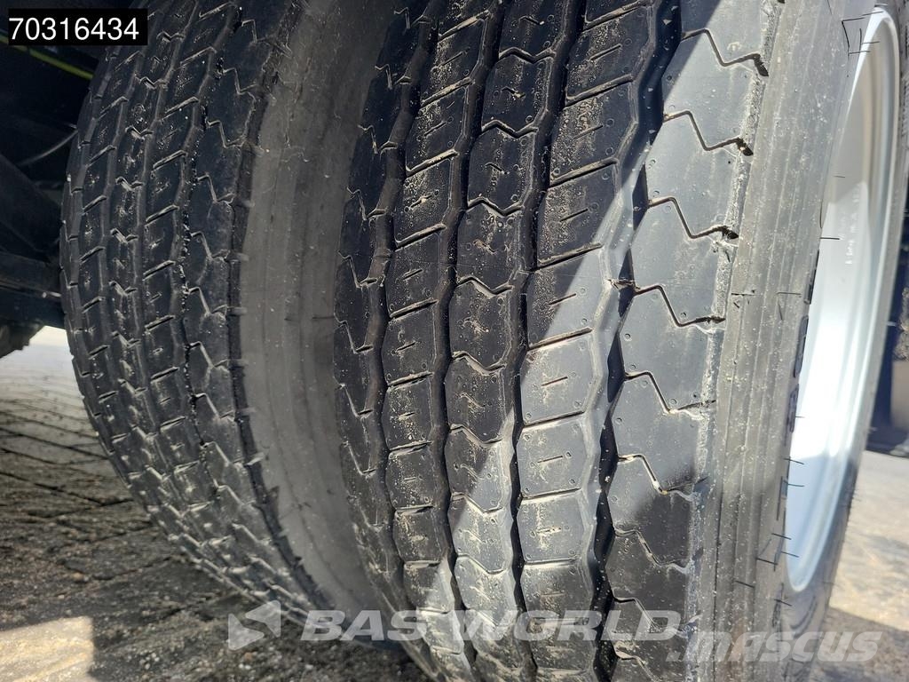  GVN 3 GVN 3 axles NEW! Lift + SteeringAxle Ramps Žemo iškrovimo puspriekabės