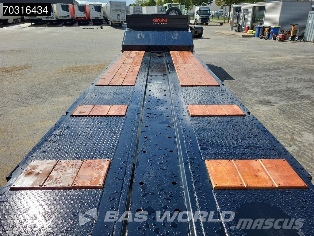  GVN 3 GVN 3 axles NEW! Lift + SteeringAxle Ramps Žemo iškrovimo puspriekabės