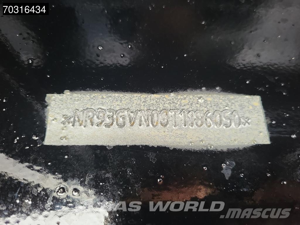  GVN 3 GVN 3 axles NEW! Lift + SteeringAxle Ramps Žemo iškrovimo puspriekabės