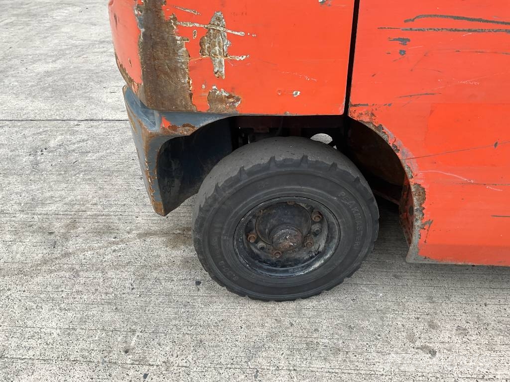 Toyota 8-FDF-25 Diesel forklifts