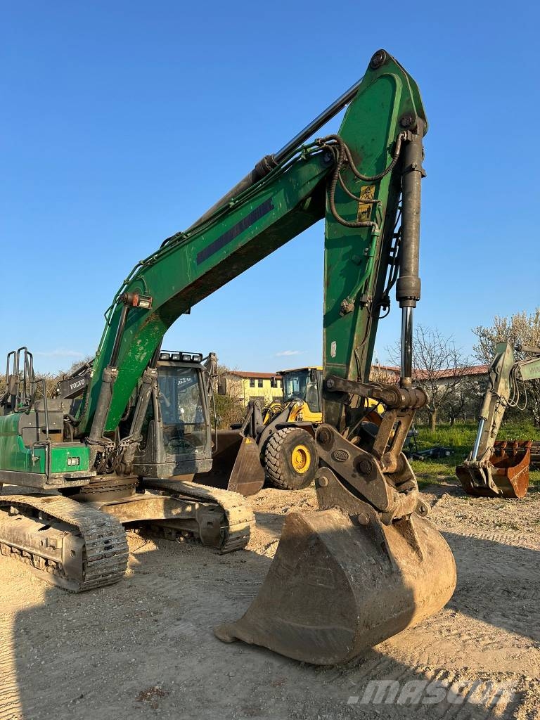 Doosan DX 235 NLC Escavadoras de rastos