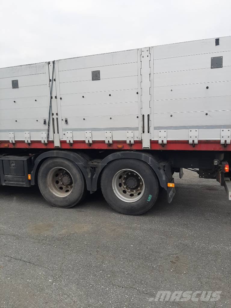 Volvo FH 13 شاحنات قلابة