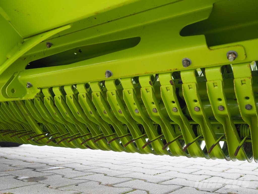 CLAAS PICK UP 300 HD Overige hooi- en voedergewasmachines