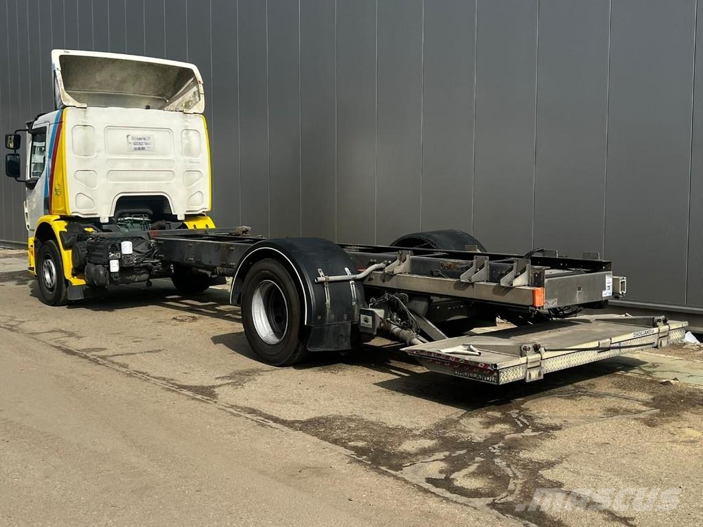Volvo FE 250 4X2 EURO 6 CHASSIS CABINE + DHOLLANDIA LIFT Raamautod