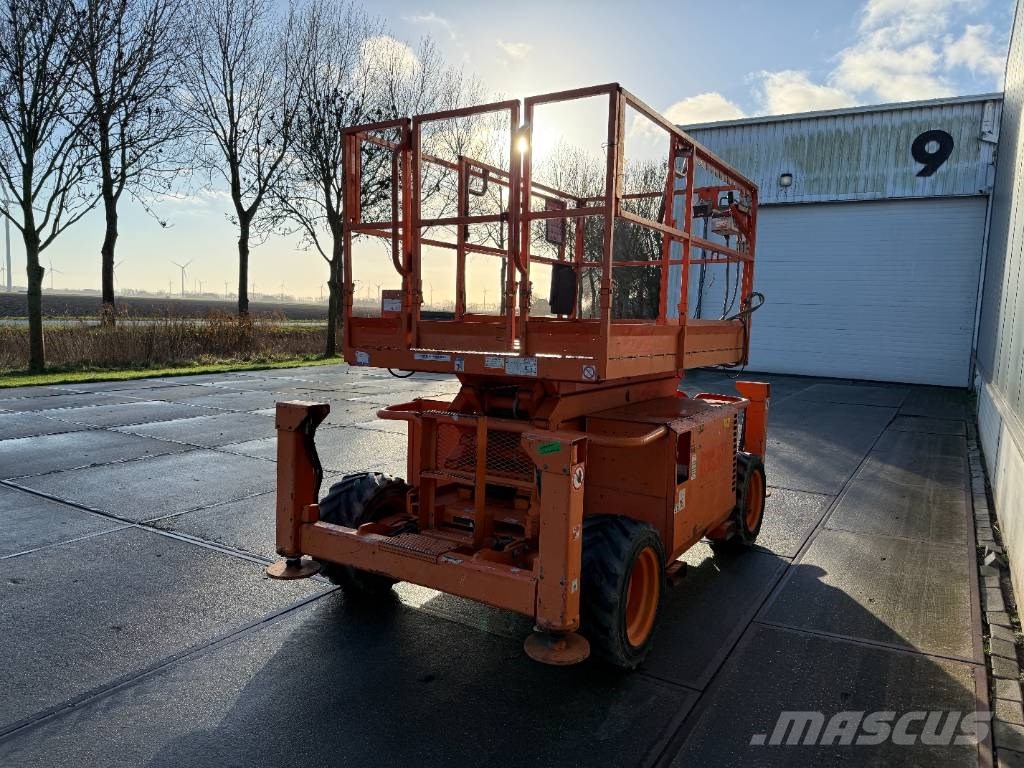 SkyJack sj6832 RT Makazaste platforme