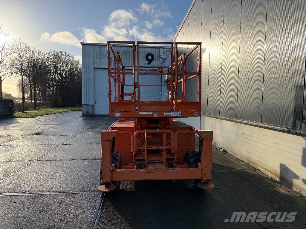 SkyJack sj6832 RT Makazaste platforme