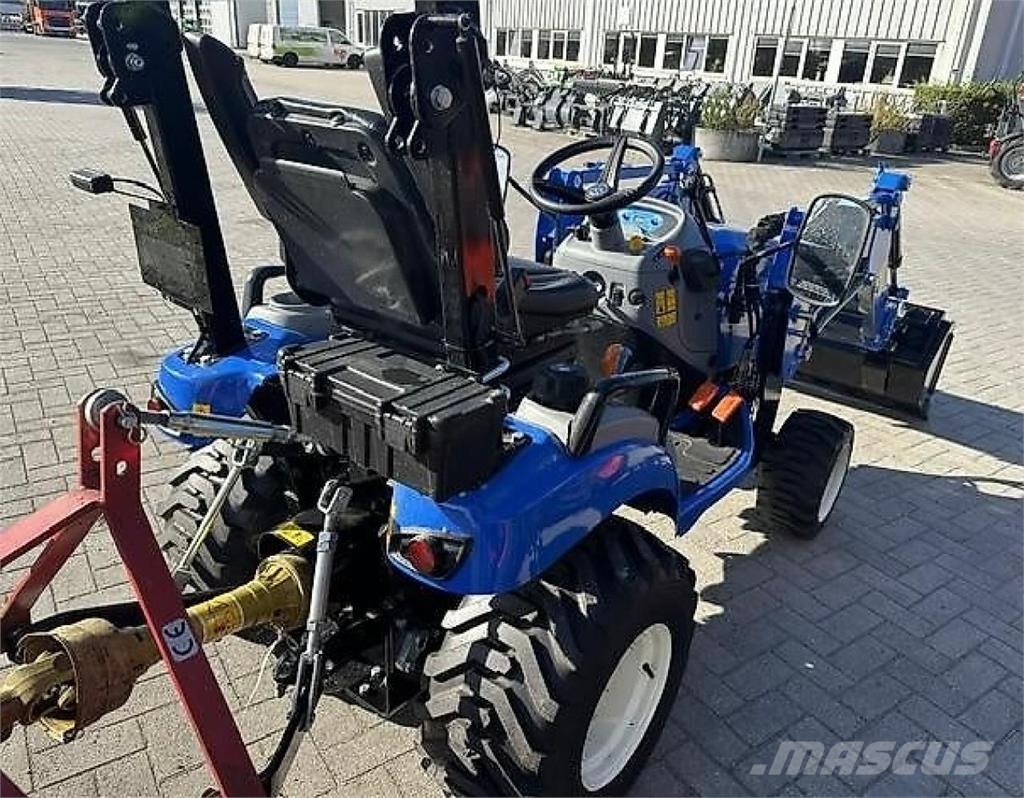 New Holland Boomer 25 C + Sauerburger UMN 1400 Traktorji