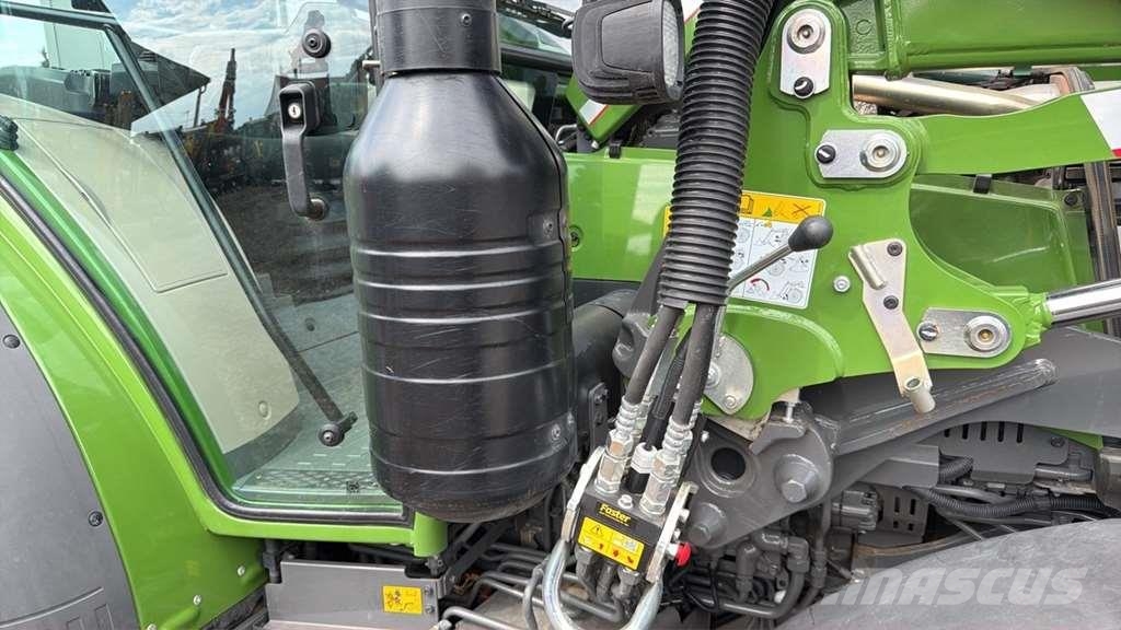 Fendt 211 F Vario Tractores