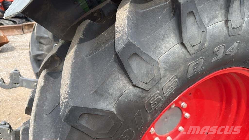 Fendt 211 F Vario Τρακτέρ