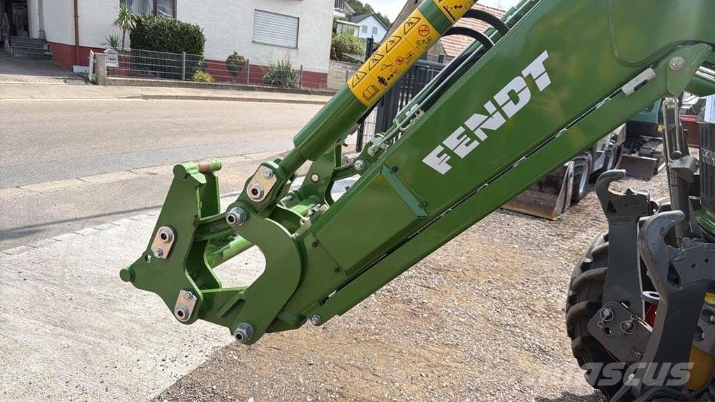 Fendt 211 F Vario Τρακτέρ