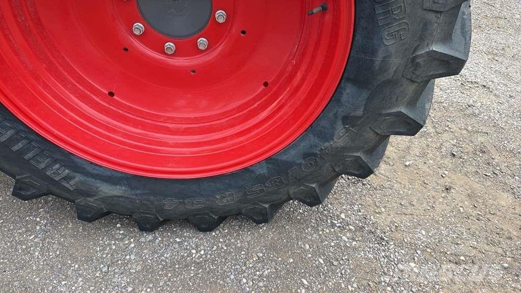 Fendt 211 F Vario Τρακτέρ