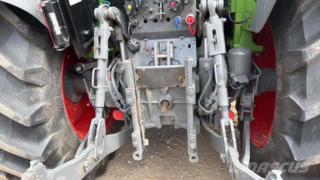 Fendt 211 F Vario Τρακτέρ