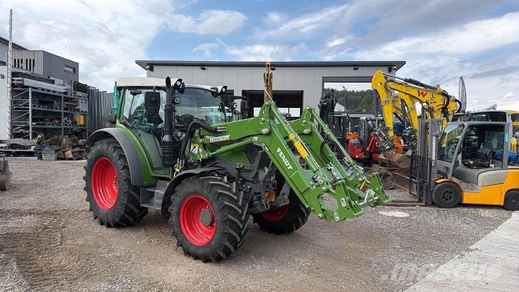 Fendt 211 F Vario Tractores