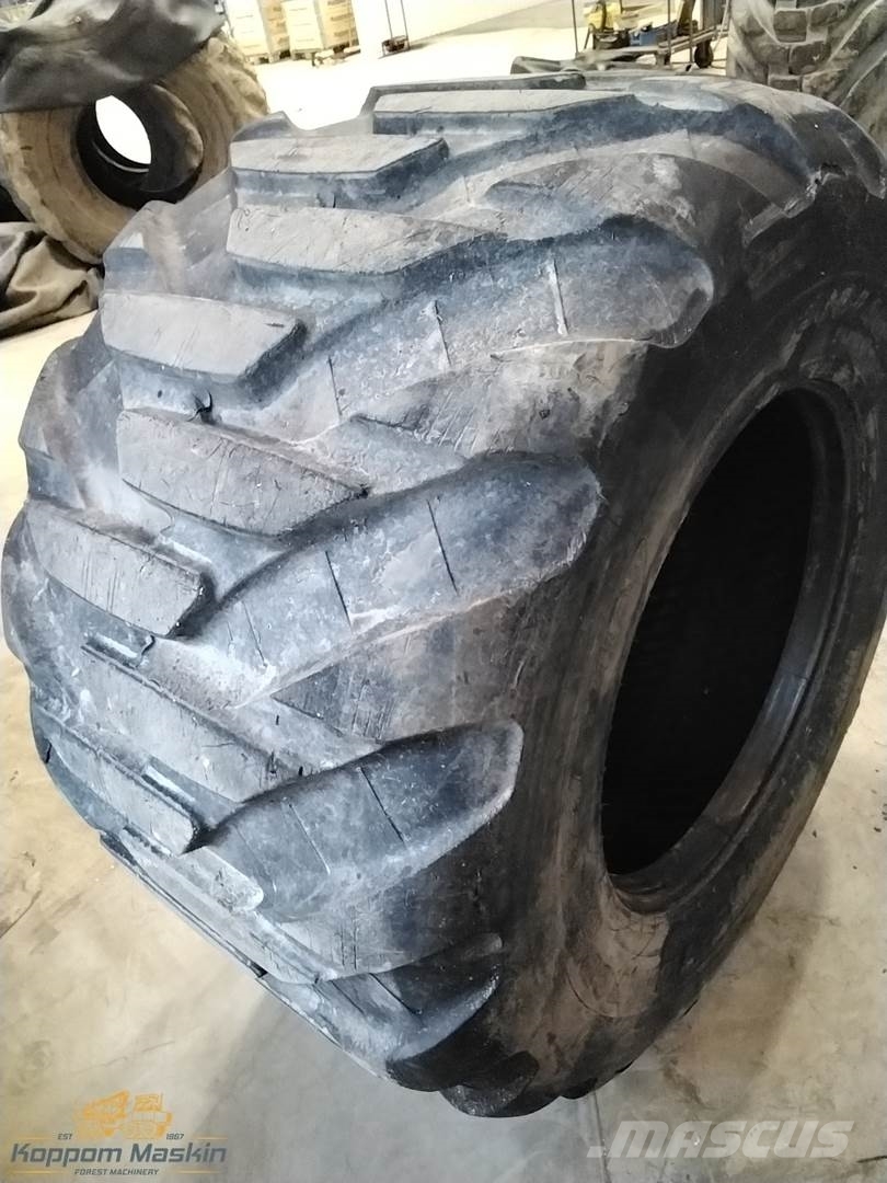 Trelleborg T480 800/40x26,5 Tyres, wheels and rims