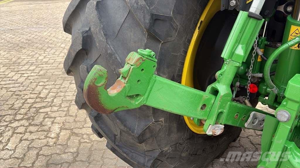 John Deere 6R 155 Traktori