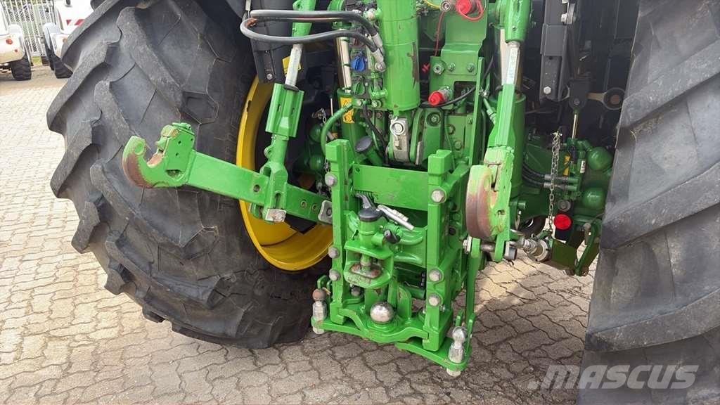 John Deere 6R 155 Traktori