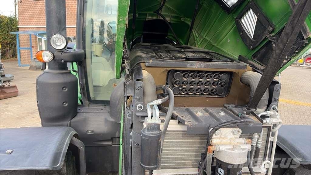 John Deere 6R 155 Traktori