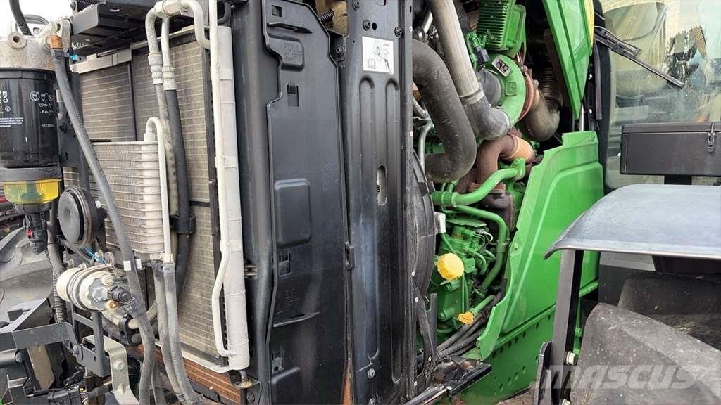 John Deere 6R 155 Traktori