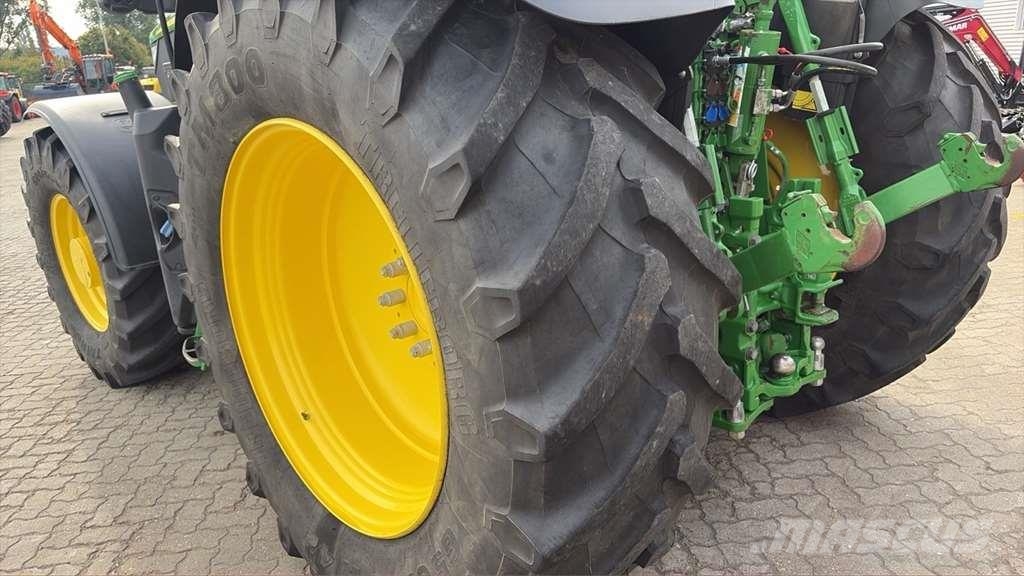 John Deere 6R 155 Traktori