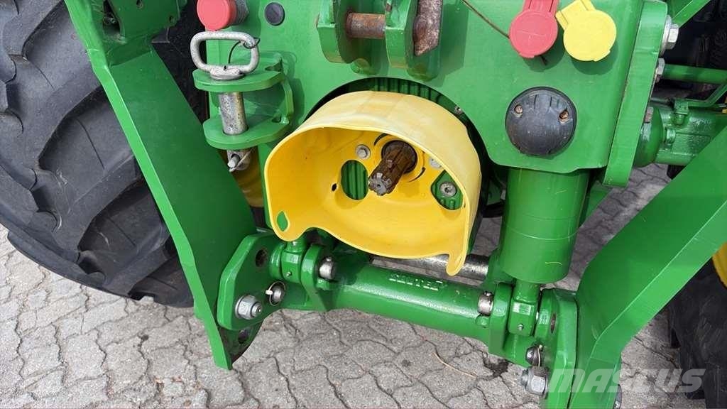 John Deere 6R 155 Traktori