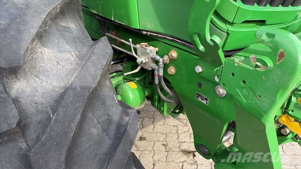 John Deere 6R 155 Traktori