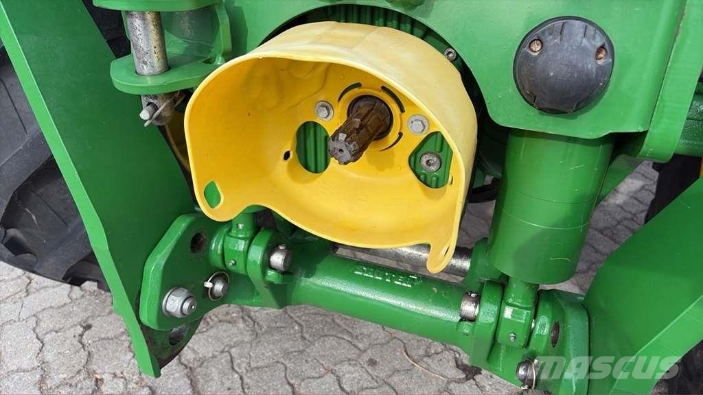 John Deere 6R 155 Traktori