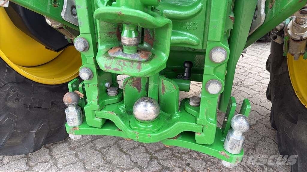 John Deere 6R 155 Traktori