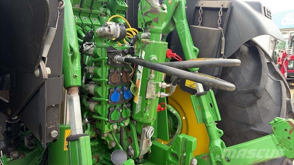John Deere 6R 155 Traktori