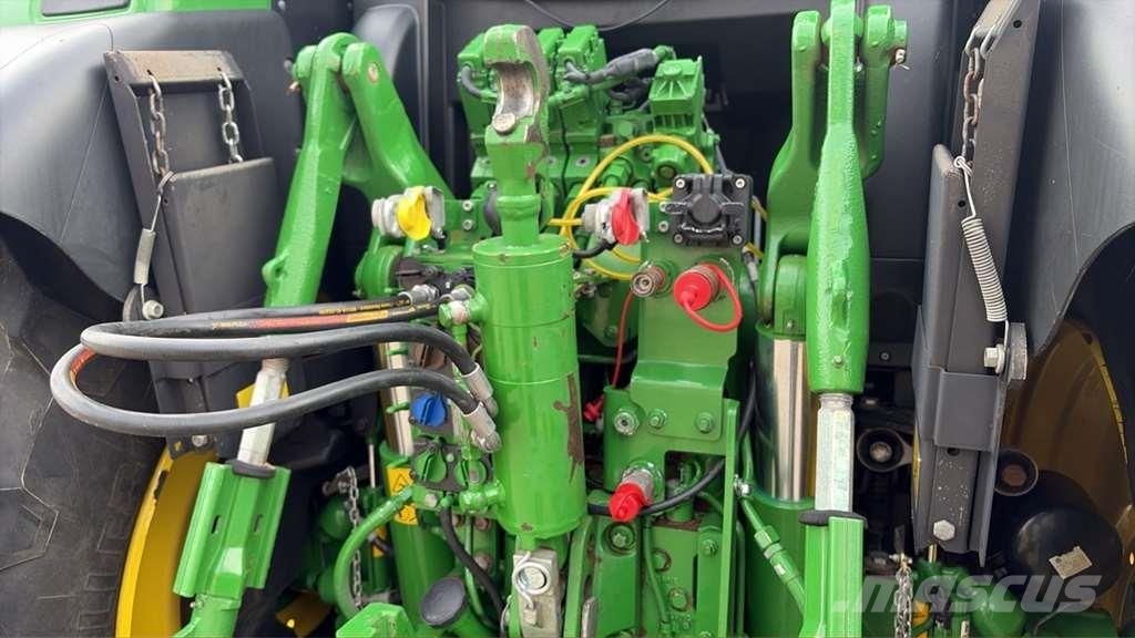 John Deere 6R 155 Traktori