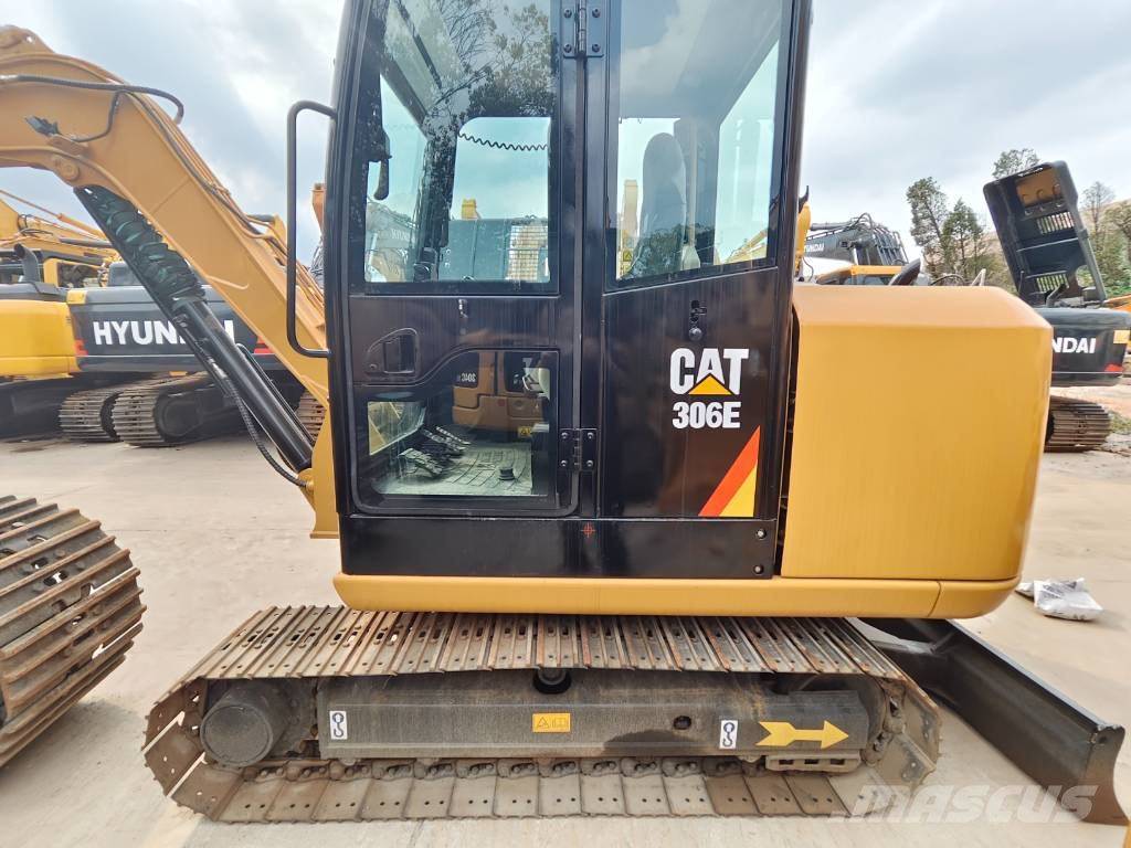CAT 306E Mini bagri <7t