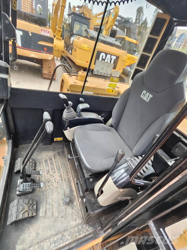 CAT 306E Mini bagri <7t