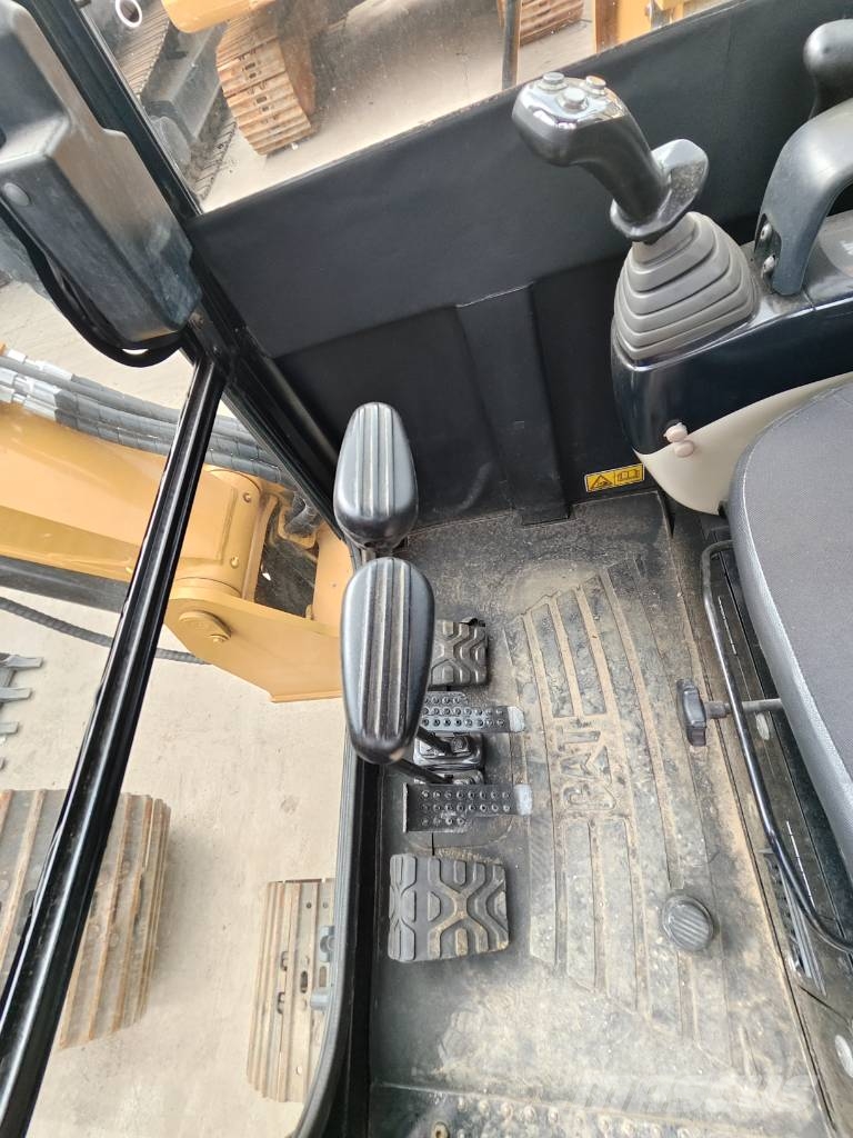 CAT 306E Mini bagri <7t