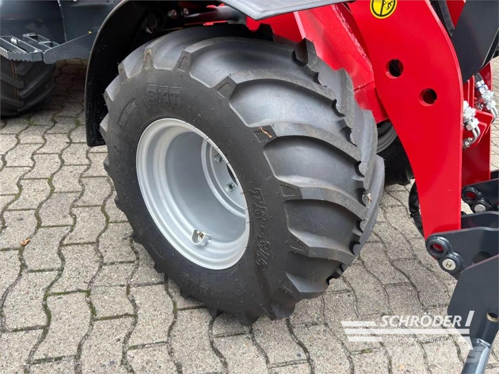 Schäffer 3630 Cargadoras y excavadoras frontales