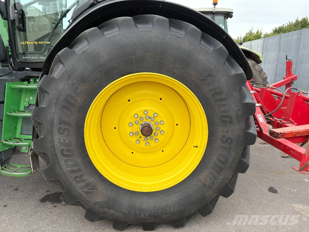 John Deere 6250 R 트랙터