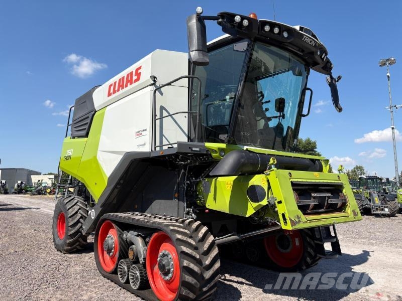 CLAAS TRION 750 TERRA TRAC Combine de secerat
