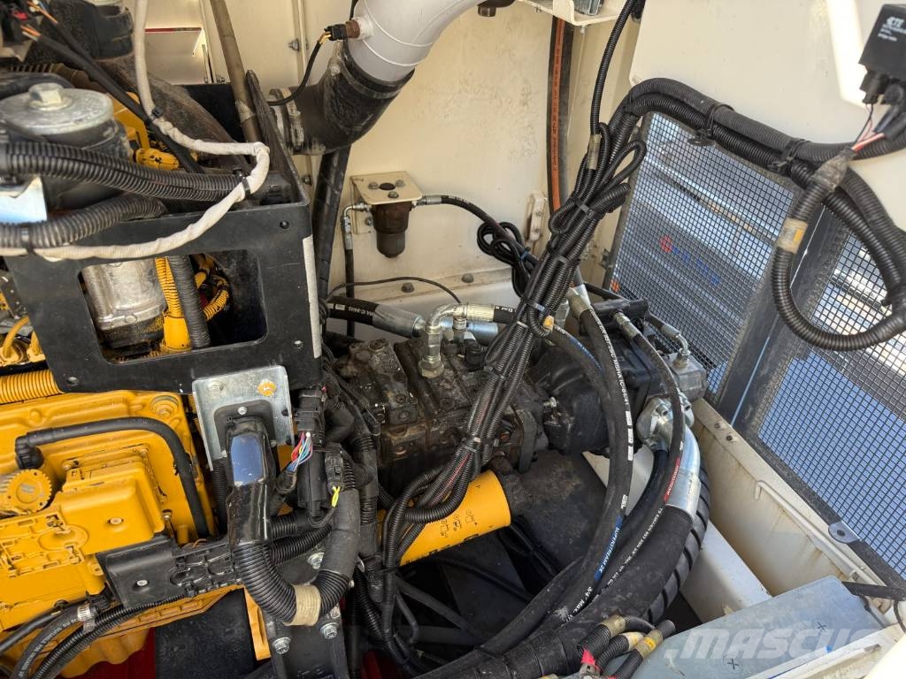 Sandvik QJ 241 Concasseur mobile
