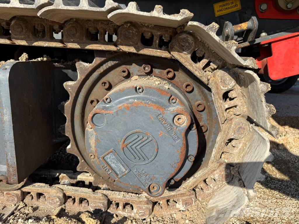 Sandvik QJ 241 Concasseur mobile