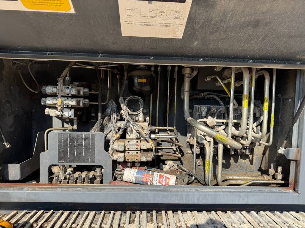 Sandvik QJ 241 Concasseur mobile