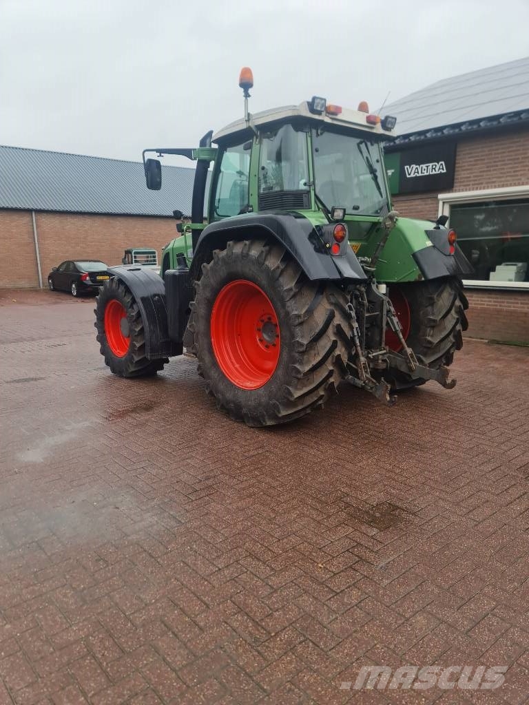 Fendt 716 COM3 Tractoren