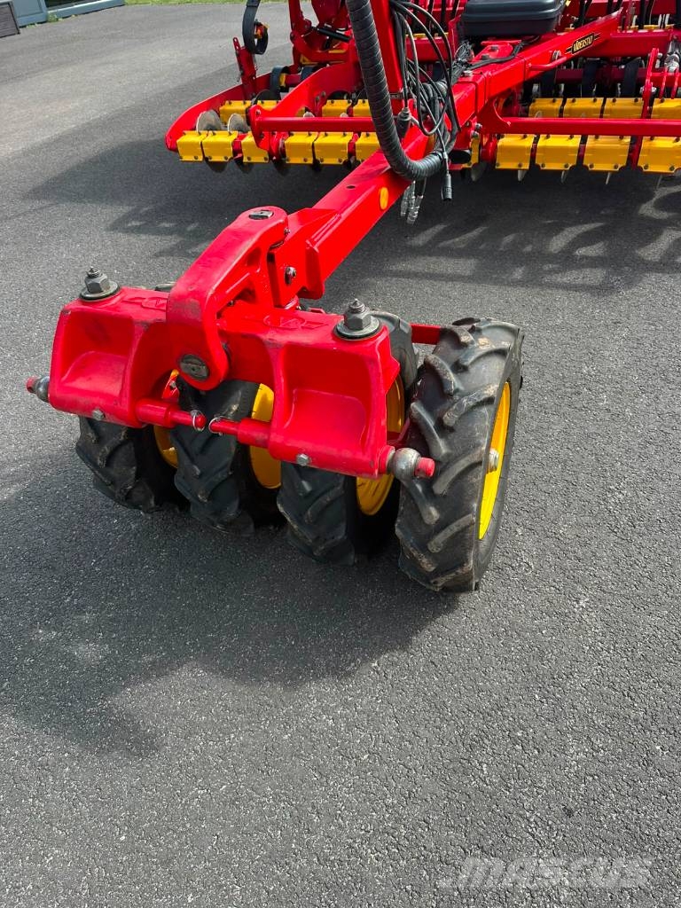 Väderstad Rapid400S مثاقيب