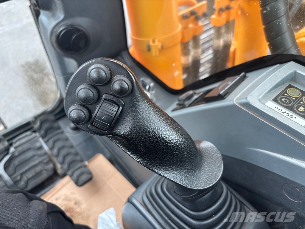 Hyundai Robex 160 / Pyörittäjä, Rasvari, Hyvä alakerta! Excavadoras sobre orugas