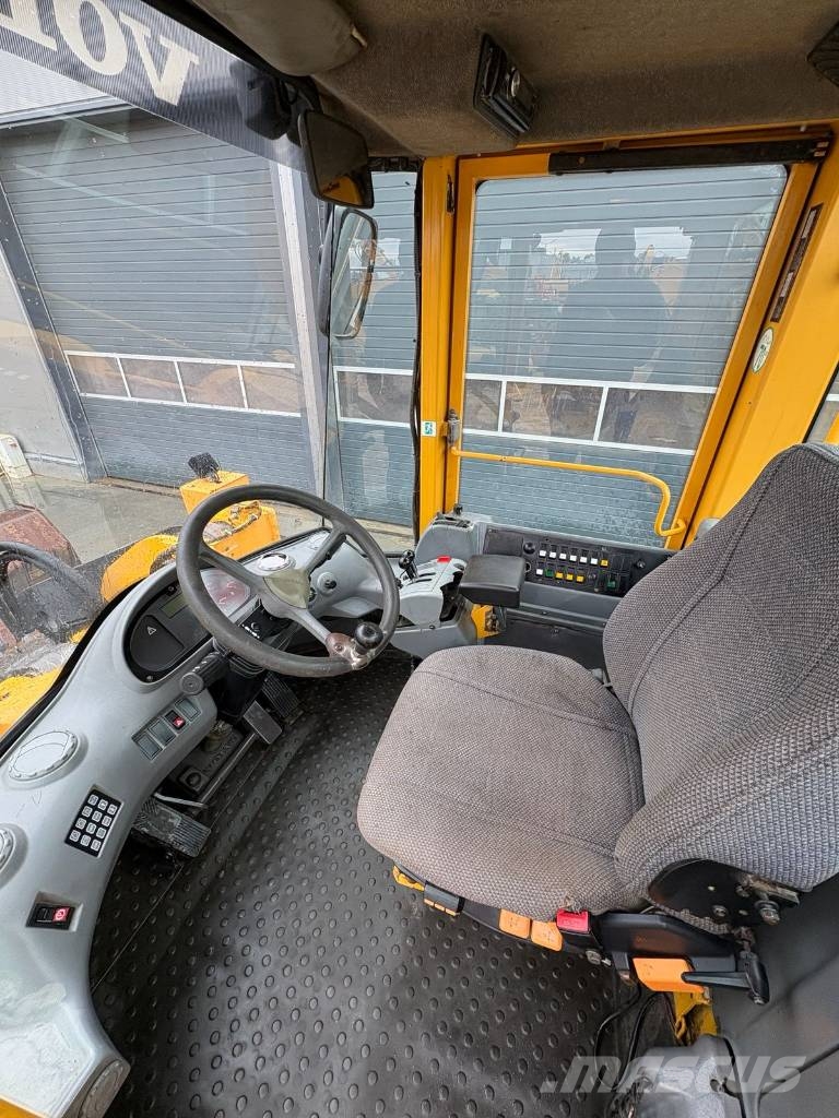 Volvo L 180 E Wheel loaders