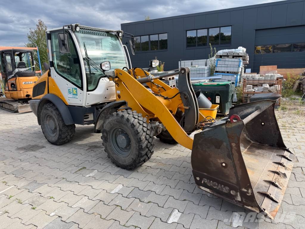 Liebherr L506C Compact Radlader