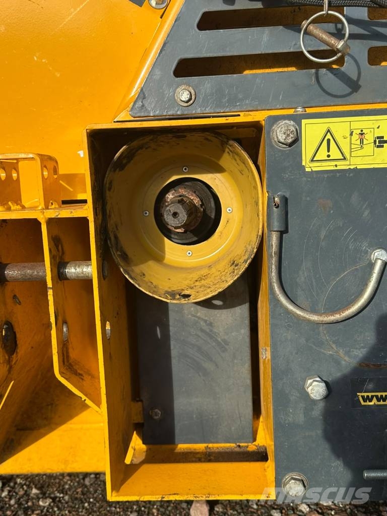 Uniforest 35 M Forestry Winch Трелёвочные лебедки