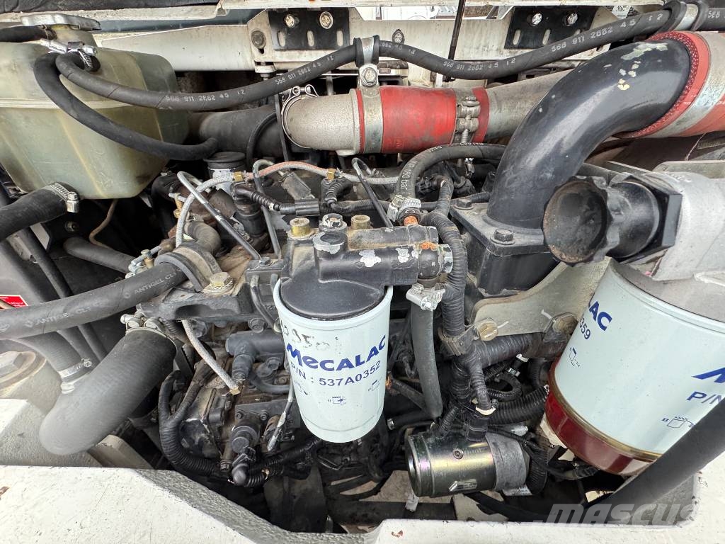 Mecalac 10MCR - Many extra attachments! Auto Lube Rupsgraafmachines
