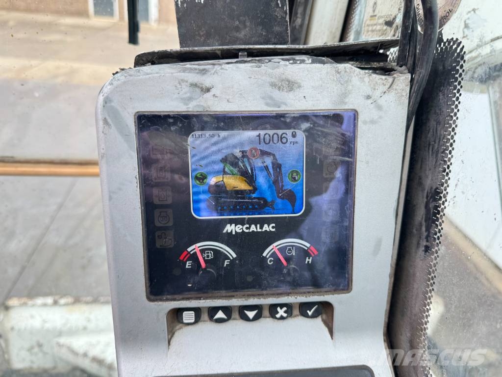 Mecalac 10MCR - Many extra attachments! Auto Lube Rupsgraafmachines